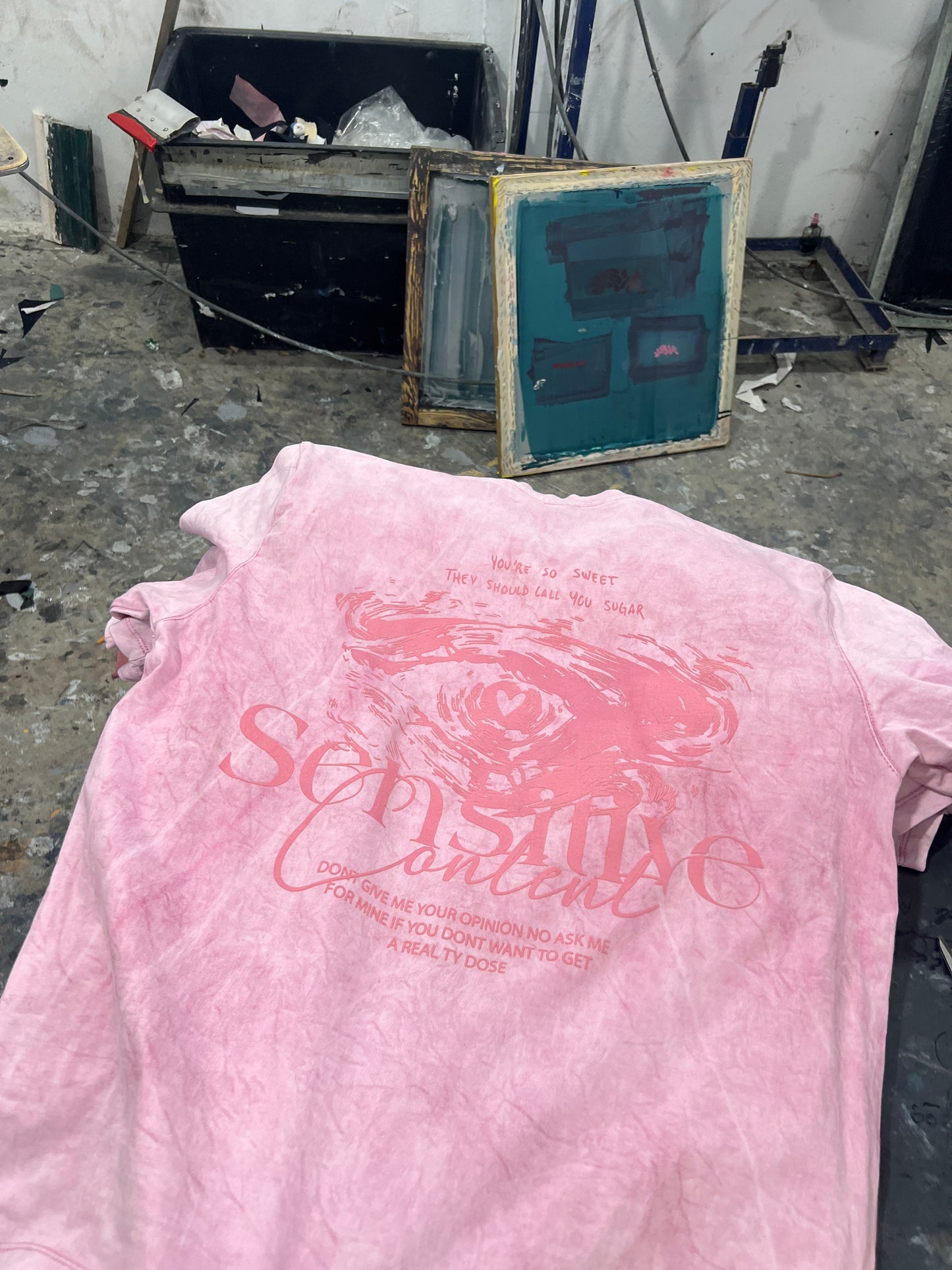 Eyecon tee